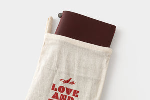 TRAVELER'S notebook LOVE AND TRIP Red (PREORDER)